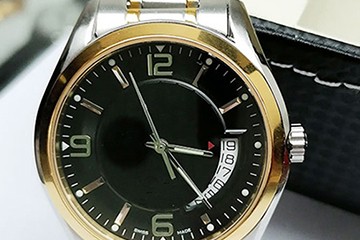 太原百达翡丽手表有雾气维修